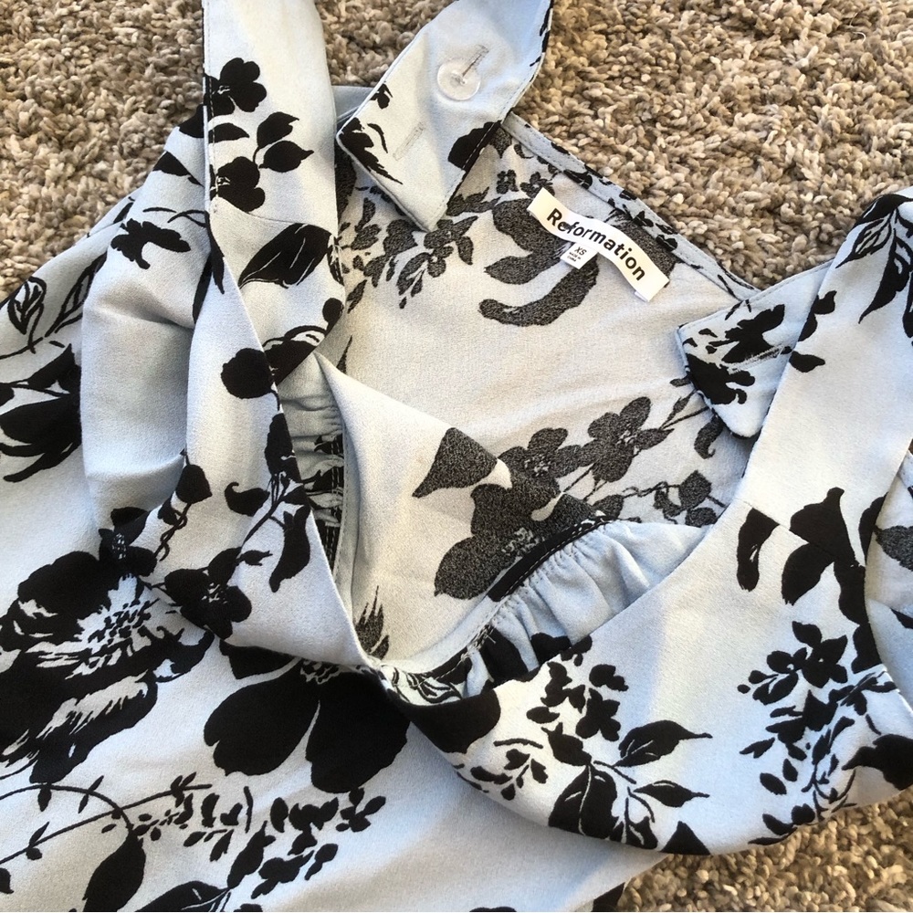 ✨SALE✨ Reformation Calvine Dress - Beatriz - Picture 6 of 8